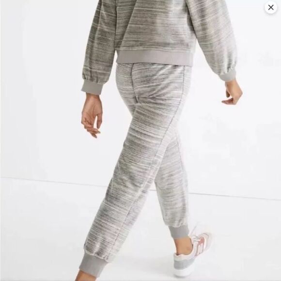 Madewell Velour Space Dyed Gray Slim Jogger 2 Piece Lounge/Travel Set! - Picture 4 of 13